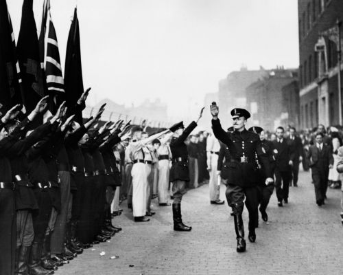 Oswald Mosley und die British Union of Fascists im Jahr 1936