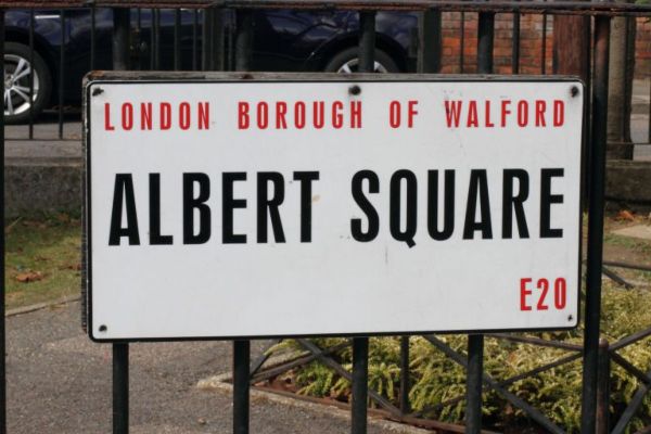Albert Square-Schild an EastEnders