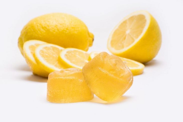 Zitronenbonbons Jell-O Shot