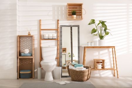 Ideen zur Aufbewahrung im Badezimmer, um Ihren Raum aufzupeppen
