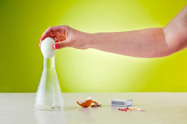 Eierflaschen-Experiment-Trick
