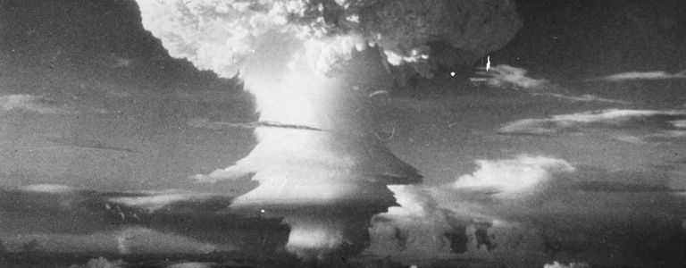 Was ist die Geschichte der Atombombe?