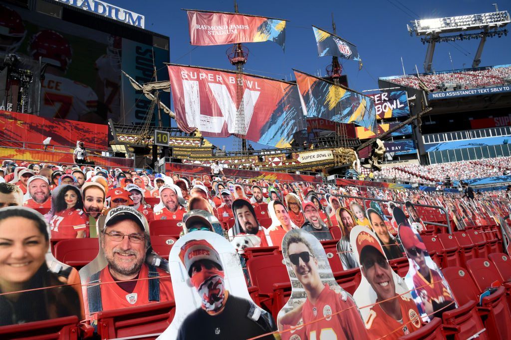 Wie viele Fans sind beim Super Bowl? Offizielle Teilnahme im Raymond James Stadium bestätigt